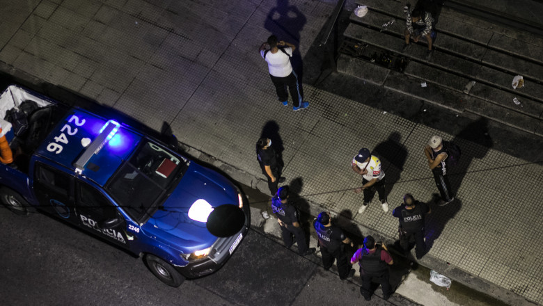 politie pe strada in argentina