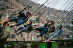 Luptători talibani într-un parc de distracții FOTO: Profimedia Images