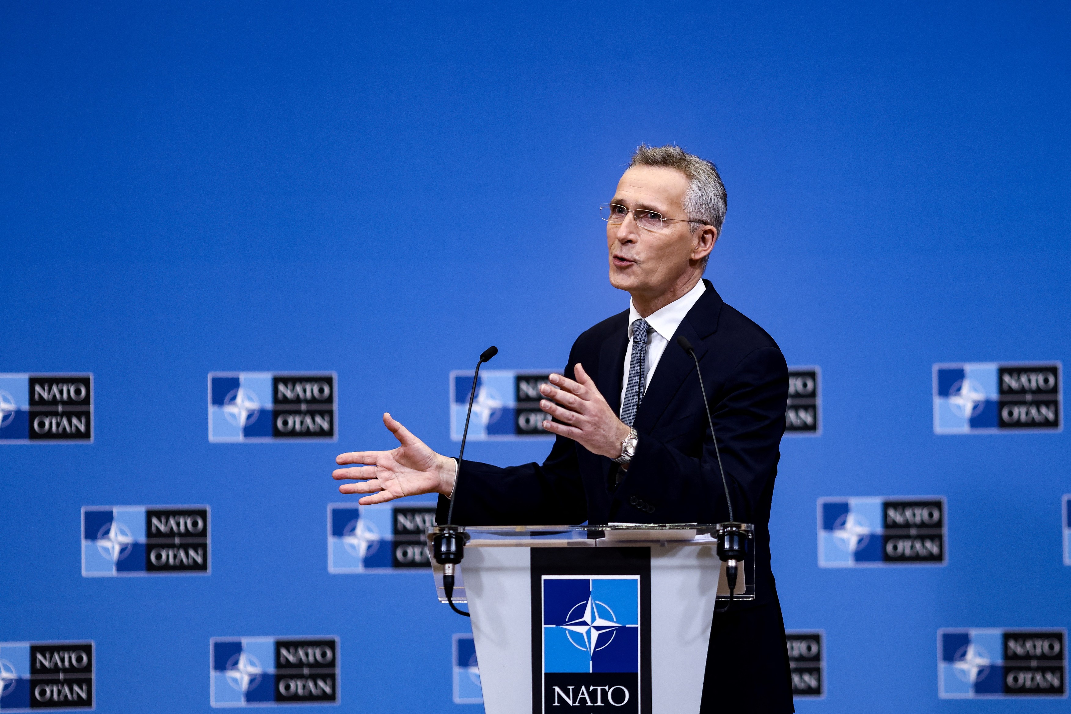 Stoltenberg: Rusia își menține o forță de invazie masivă, gata să atace oricând. Nu am văzut niciun semn al dezescaladării