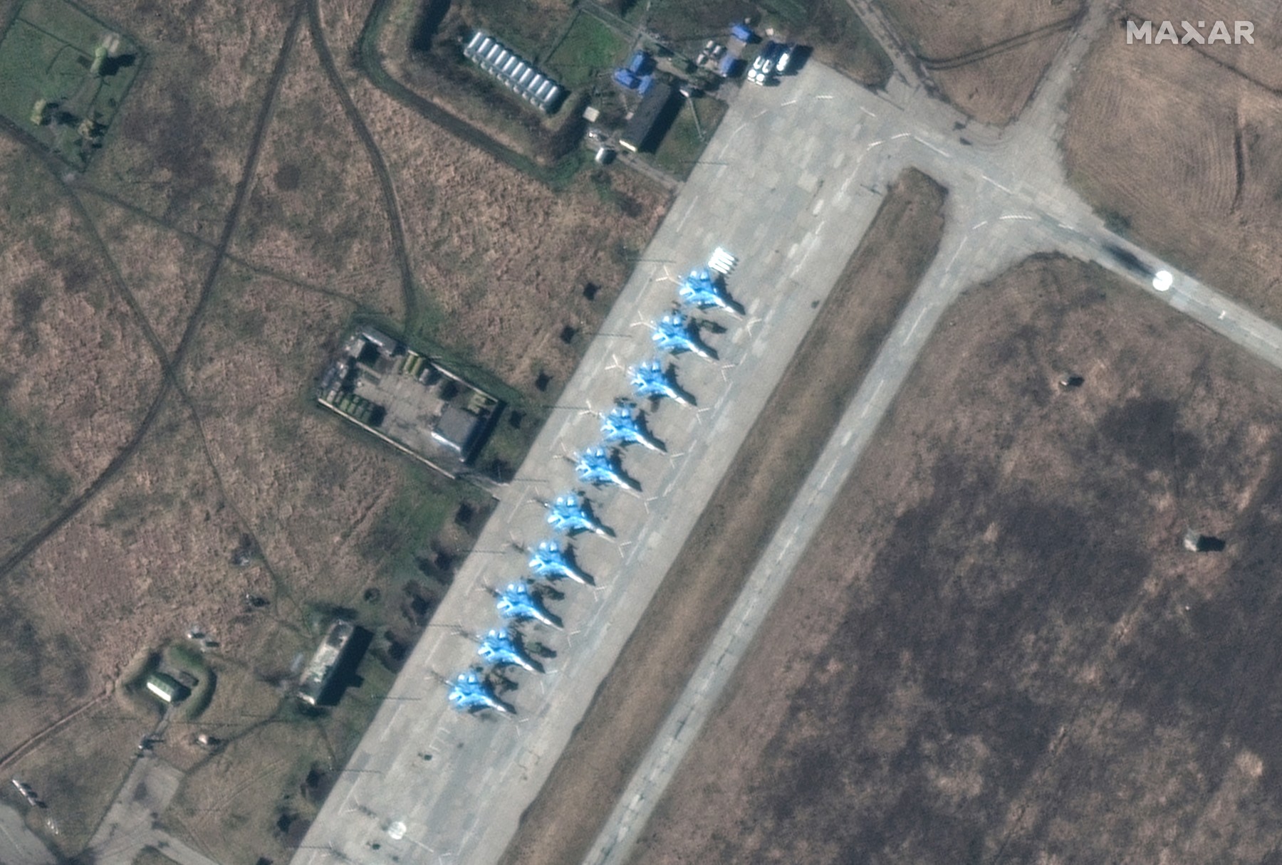Noi imagini din satelit cu activitatea militară a Rusiei din preajma Ucrainei. Au fost aduse echipamente noi