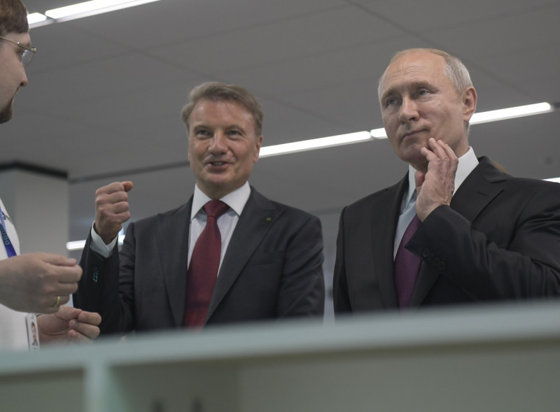 Putin, în discuții cu German Gref, directorul Sberbank