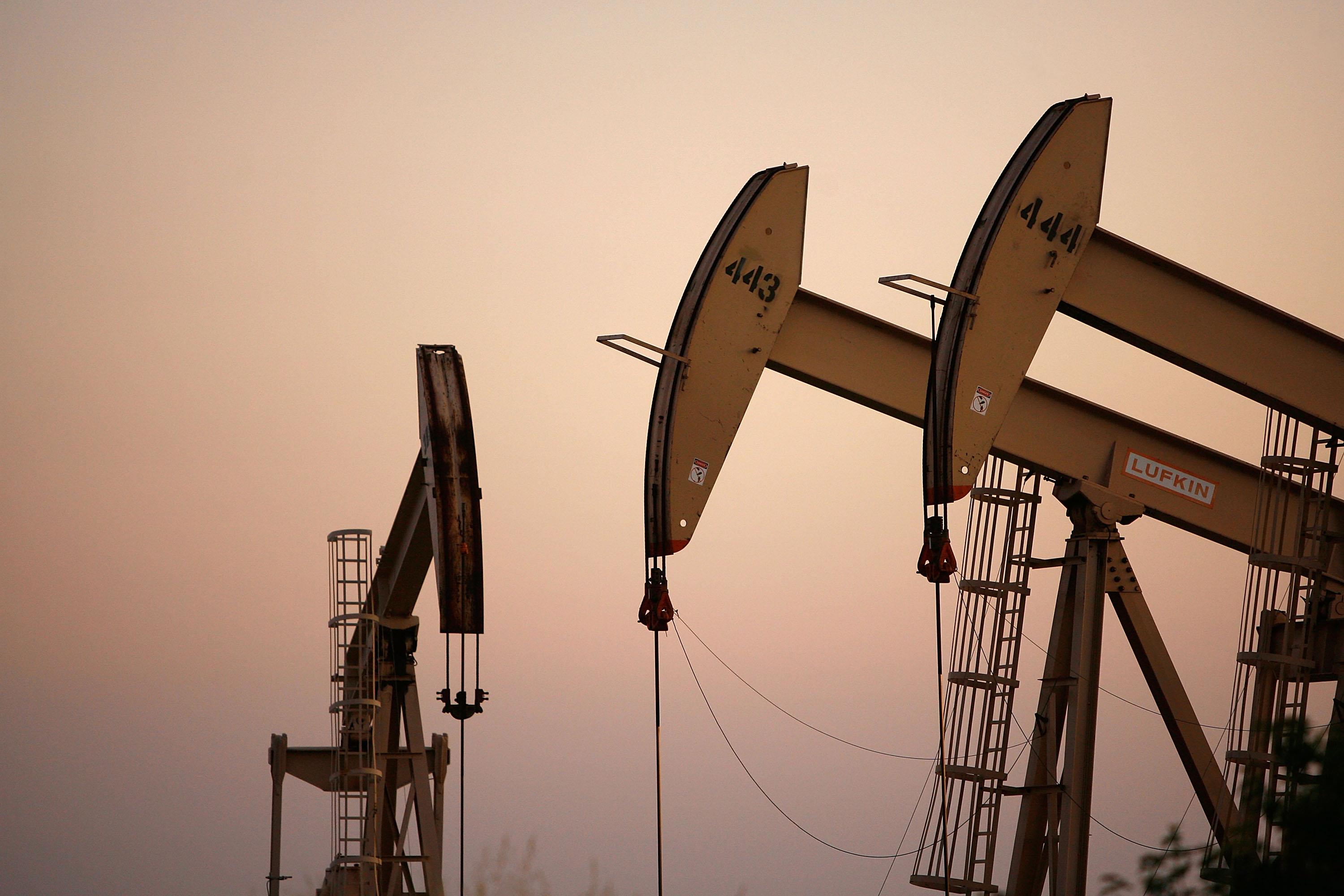 Prețul petrolului a crescut, după eșecul lui Biden de a asigura creșterea producției din Arabia Saudită