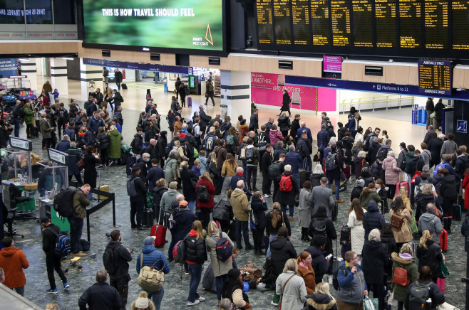 Train companies urge commuters not to travel due to Storm Eunice, London, UK - 17 Feb 2022