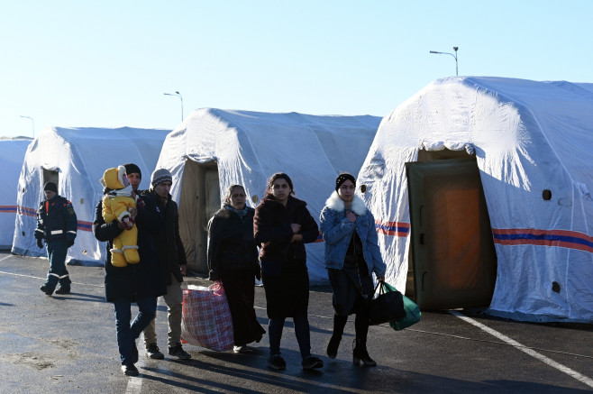 Ukraine DPR Tension Refugees