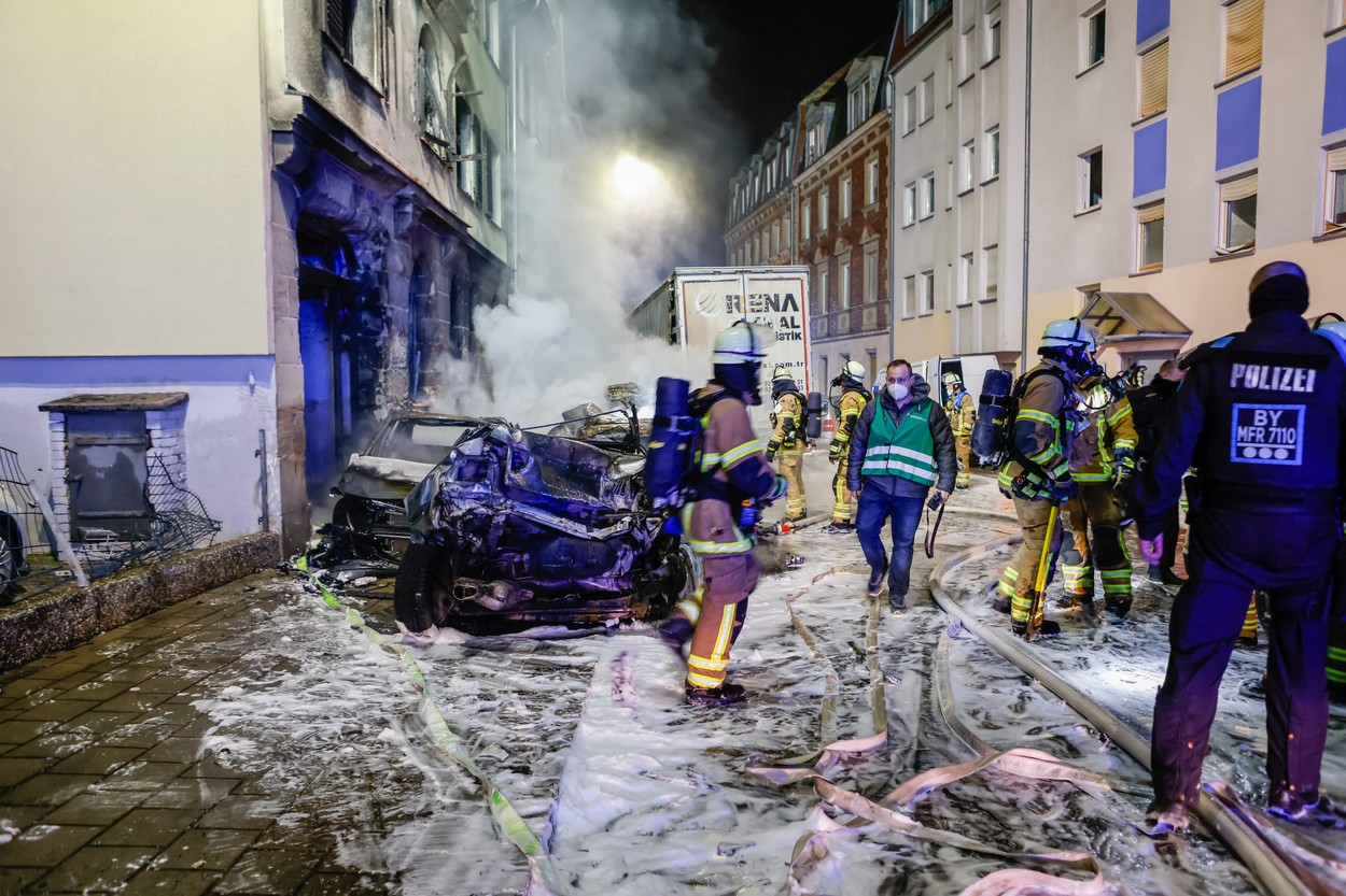 Un TIR condus de un șofer beat a spulberat 31 de mașini într-un oraș din Germania