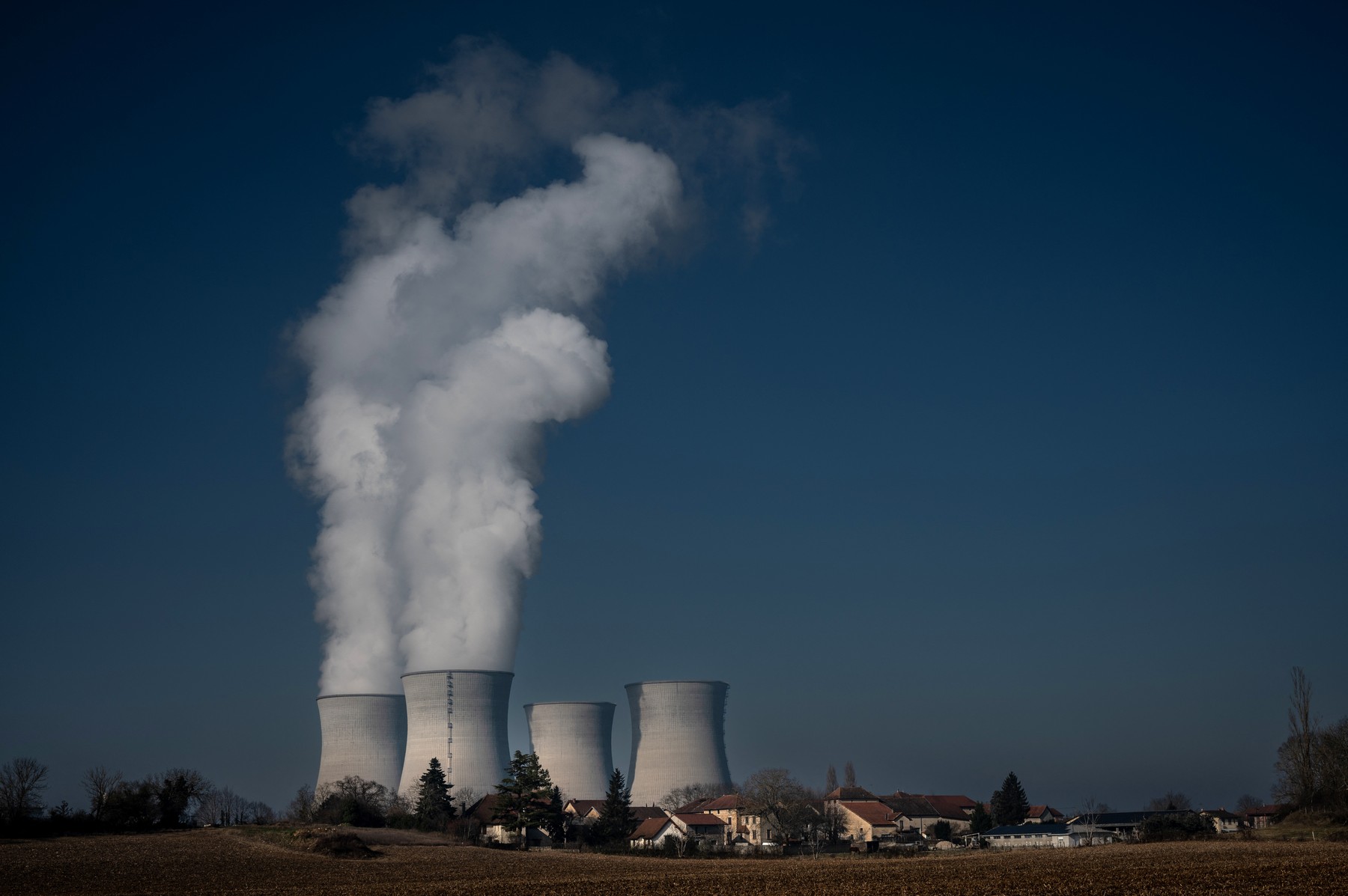 Austria şi Luxemburg vor ataca în justiție inițiativa UE de a clasifica gazele și energia nucleară ca surse de energie „verzi”