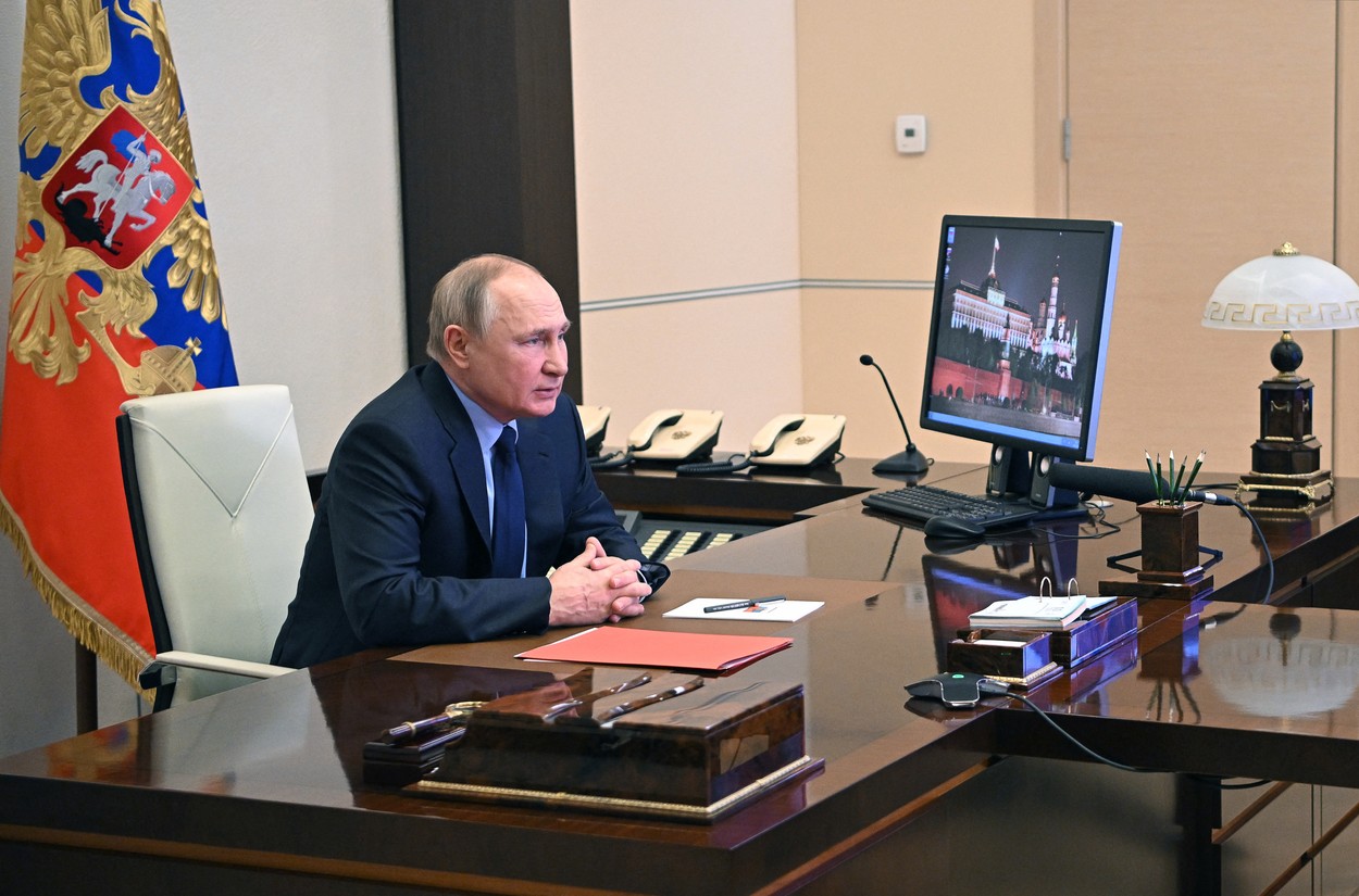 Joe Biden vorbește sâmbătă la telefon cu Vladimir Putin. Și Emmanuel Marcon va avea o convorbire cu liderul de la Kremlin