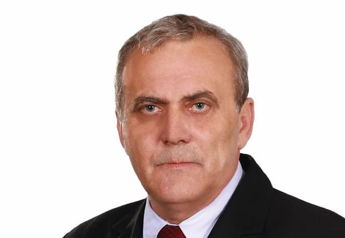Primarul din Mioveni, bătut la el în birou. Poliția a reținut un bărbat