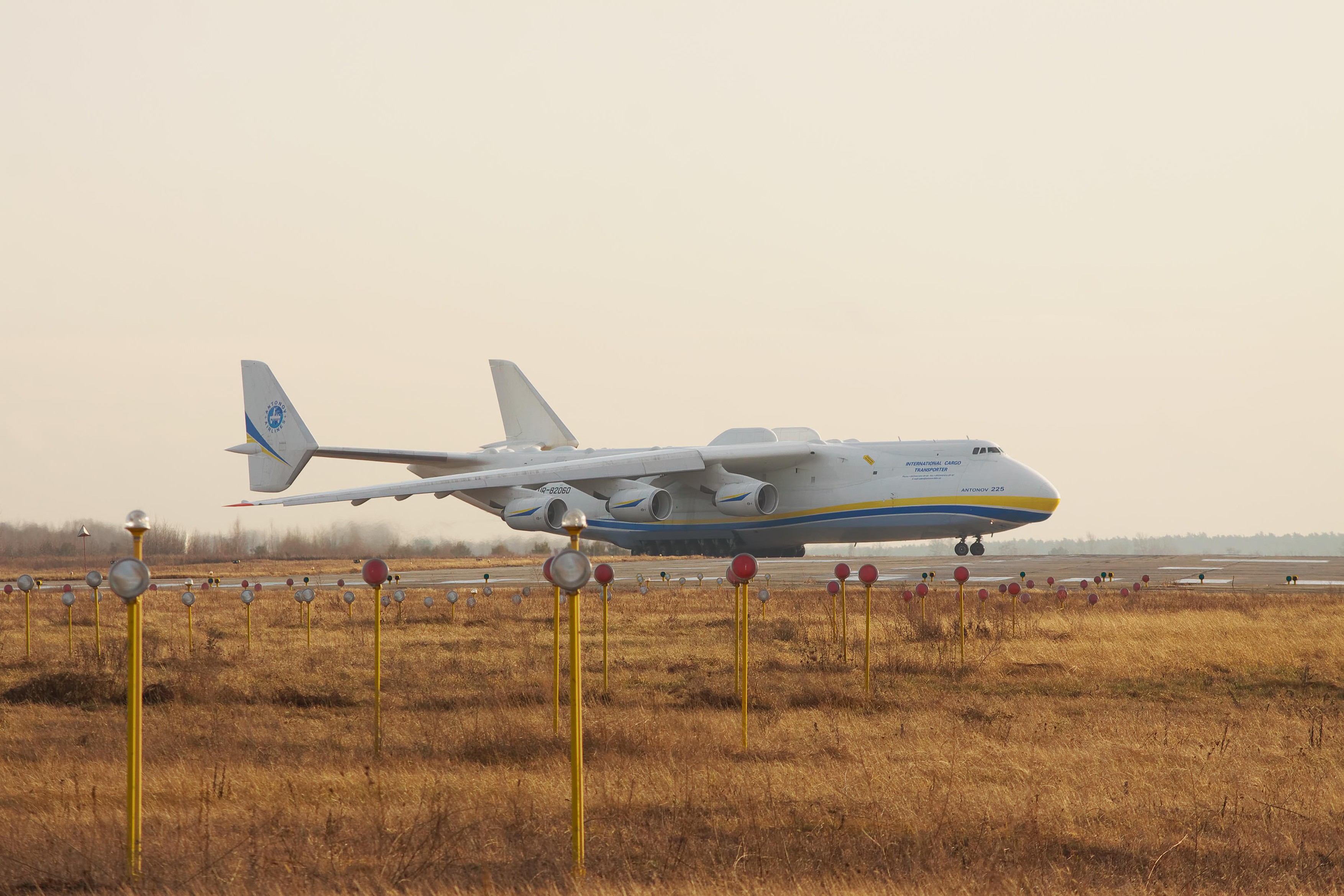 Ce este armistițiu aeroportuar. Ucraina cere ajutorul Uniunii Europene pentru a convinge Rusia să se ajungă la un acord
