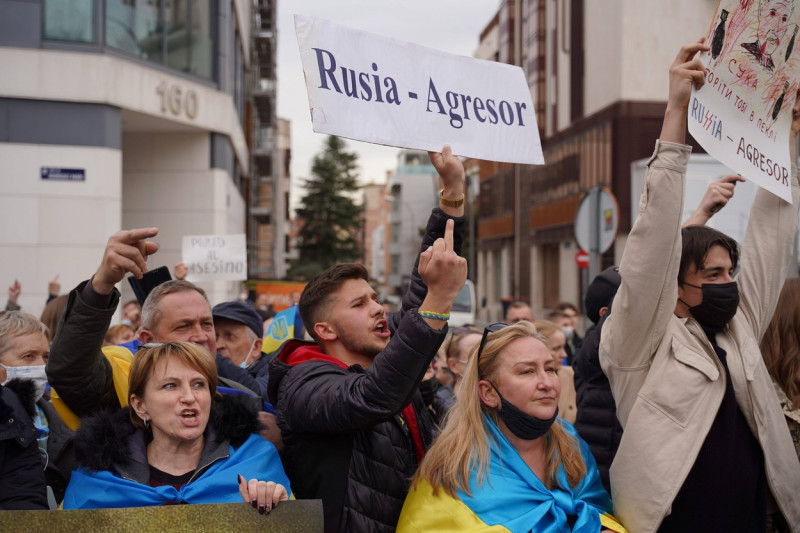 Protests in front of the Russian embassy in Madrid for the war against Ukraine, Madrid, February 24, 2022