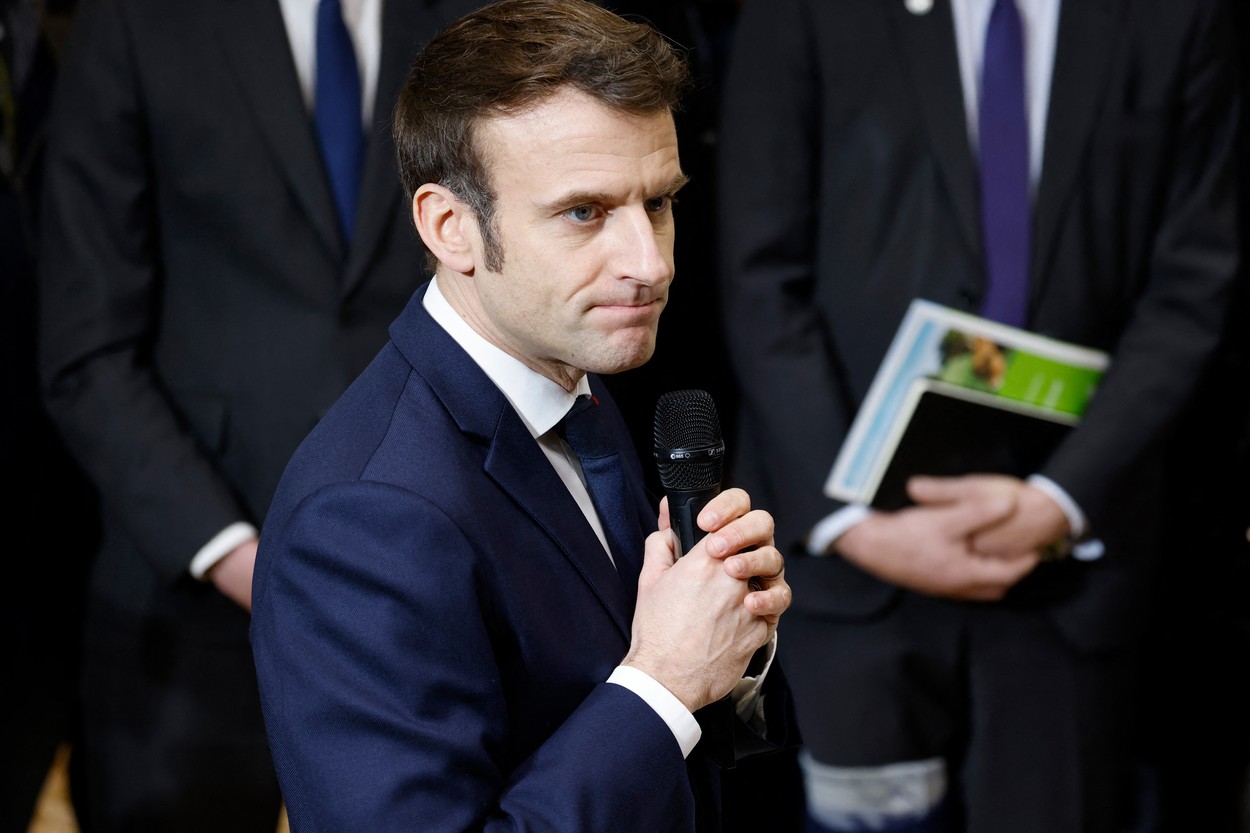 Macron: Acest război va dura, trebuie să ne pregătim
