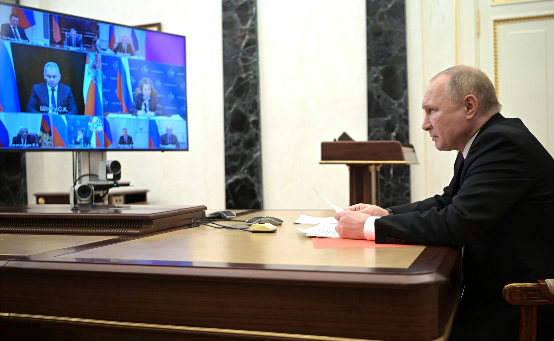 Putin a convocat de urgență Consiliul de Securitate al Rusiei pentru o reuniune „extinsă și neobișnuită”
