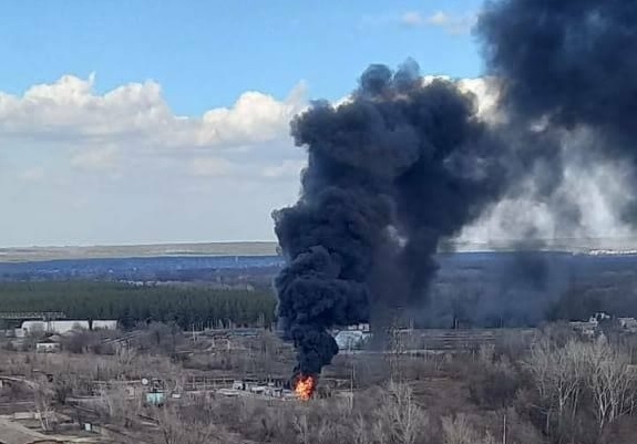 Posibile semne ale începerii operațiunii „false flag”. Infrastructura critică din Donețk și Lugansk, aruncată în aer