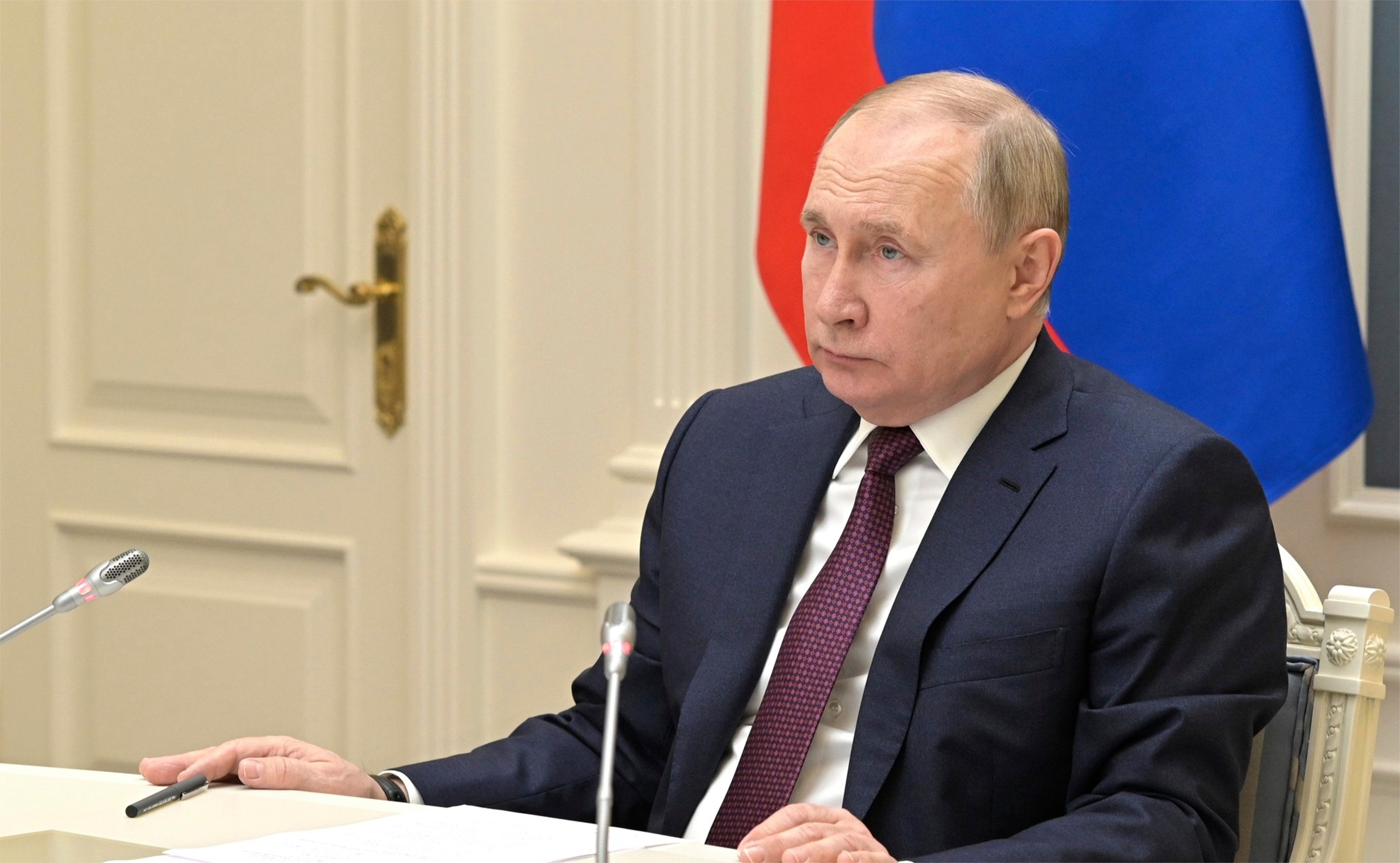 Putin discută cu Consiliul de Securitate măsuri de contracarare a sancțiunilor occidentale