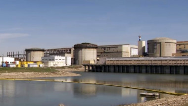Imagine cu centrala nucleară Cernavodă.