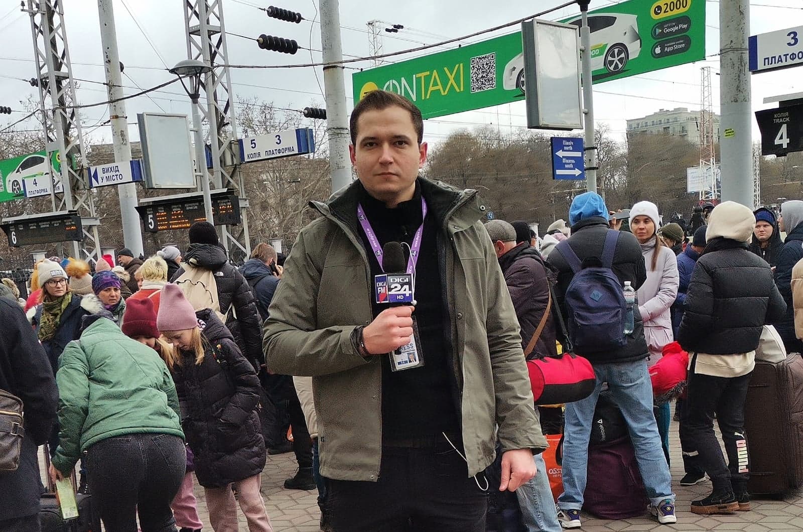 Corespondență Digi24 din Ucraina. Haos și durere în gara din Odessa. Sute de oameni încearcă să urce în trenuri și să fugă din oraș
