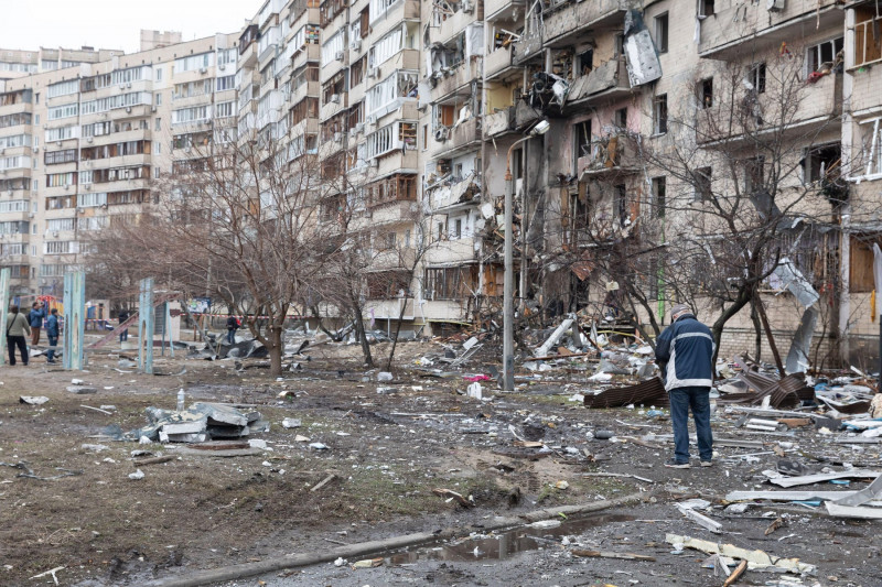 Războiul din Ucraina: Imagini cu orașele ucrainene înainte și după bombardamentele rusești