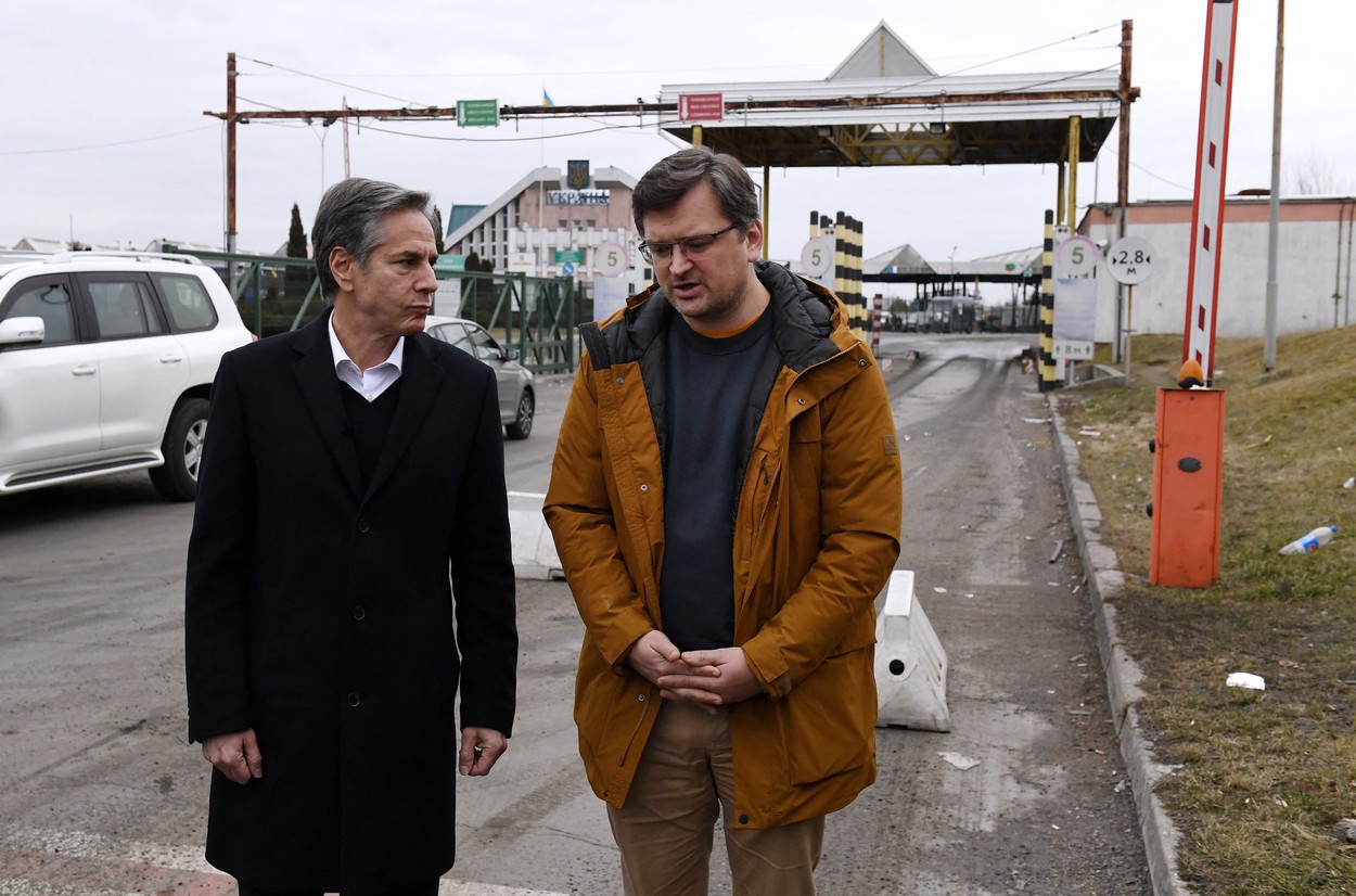 Dmitro Kuleba, după întâlnirea cu Antony Blinken: „Mai multe arme şi mai multe ajutoare sunt în drum spre Ucraina”