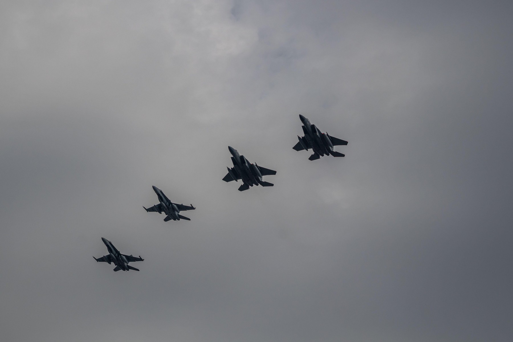 Bogdan Aurescu: Canada va relua începând cu luna iulie activitatea de poliție aeriană în România