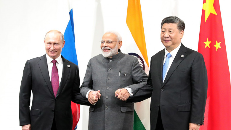 Putin, Xi și Modi