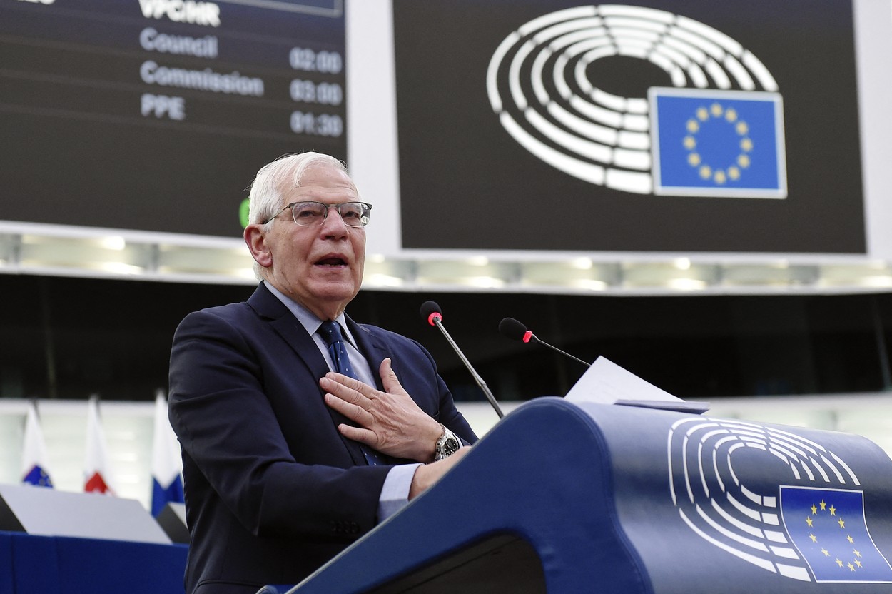 Josep Borrell propune ca UE să confişte rezervele valutare ale Rusiei pentru a reconstrui Ucraina