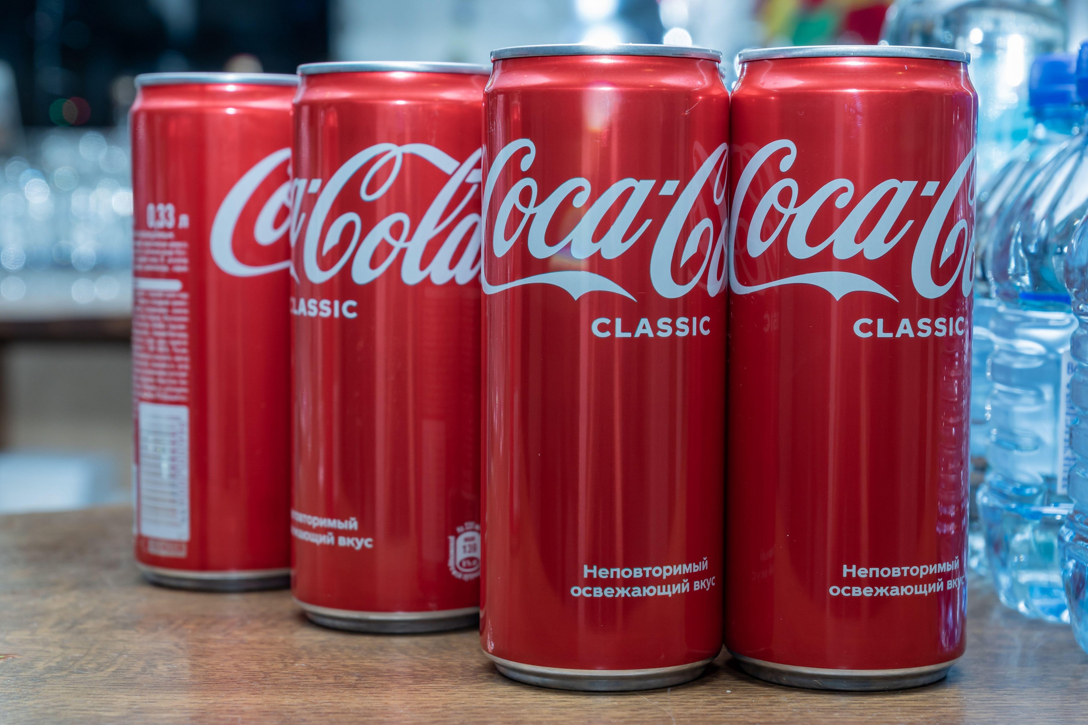 Coca-Cola își anunță retragerea din Rusia