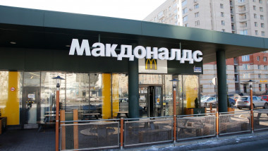 The logo of the McDonald's restaurant in Russia, in St. Petersburg during the sanctions.