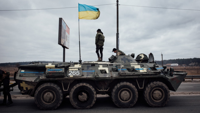 Ucrainenii care apără Kievul