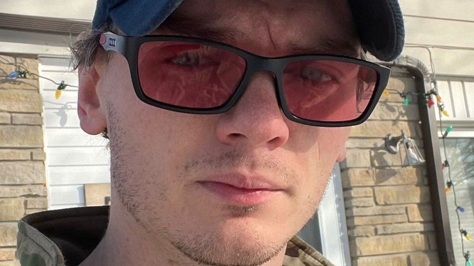 Un tânăr canadian și-a lăsat cei trei copii la Toronto și a plecat să lupte în Ucraina: „Simt că fac ceea ce trebuie”