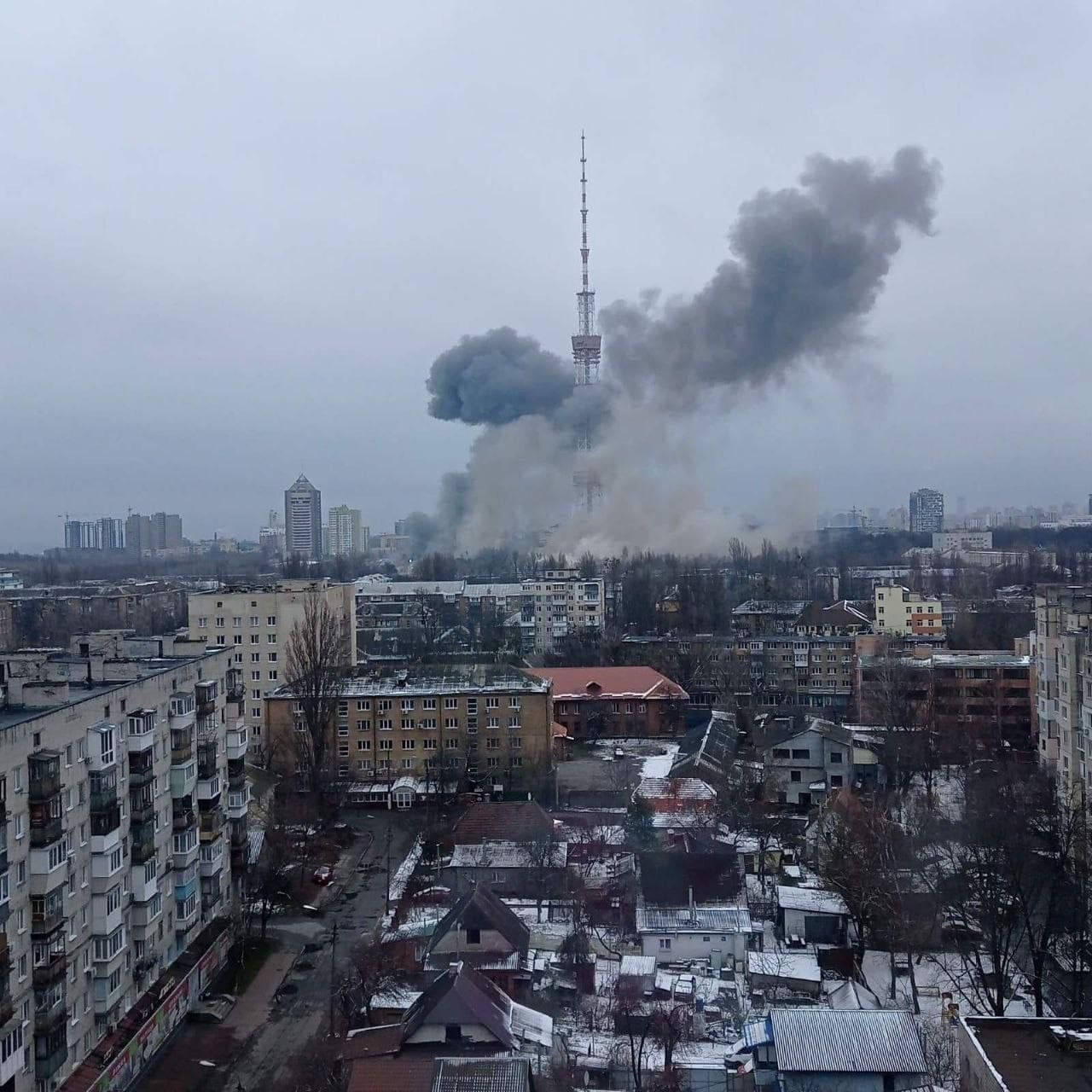 Război în Ucraina. 5 morți după atacul cu rachete asupra turnului TV din Kiev. În Jîtomîr a fost ucis un copil