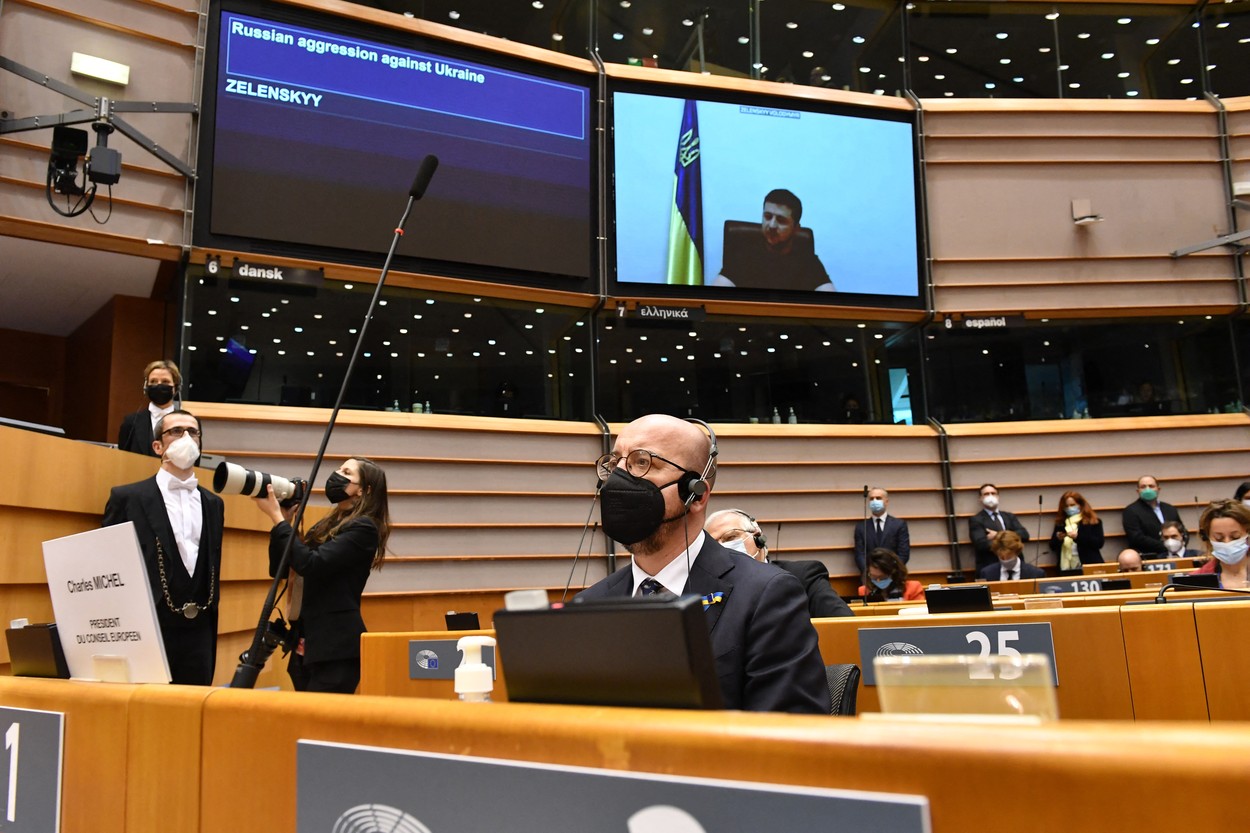 Charles Michel: UE trebuie să analizeze cererea de aderare a Ucrainei și să răspundă cererii „legitime” a Kievului