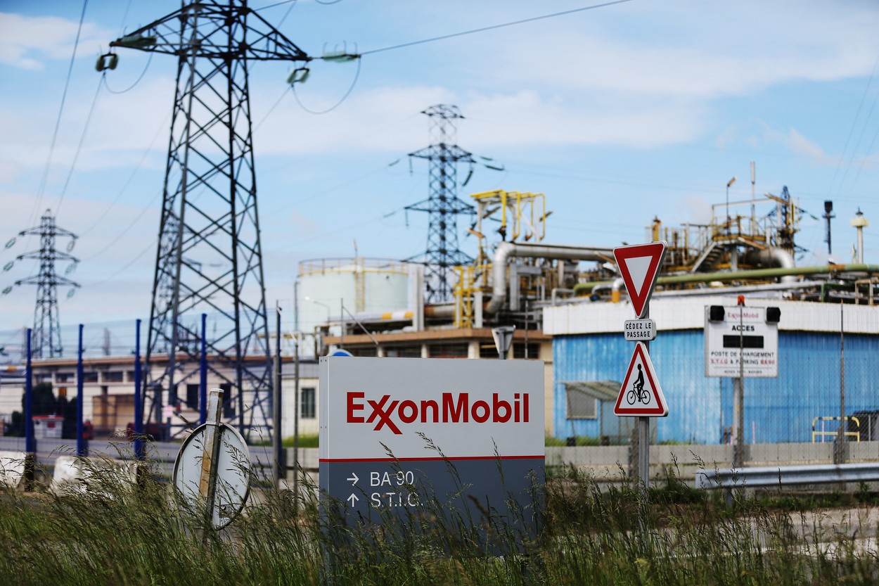 Exxon și Boeing se alătură marilor companii care se retrag din Rusia, după invadarea Ucrainei