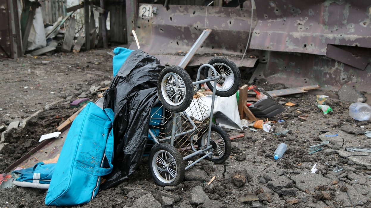 Fetiță de 6 ani, ucisă în Mariupol de rachetele rusești. Medic: „Arată-i asta lui Putin”