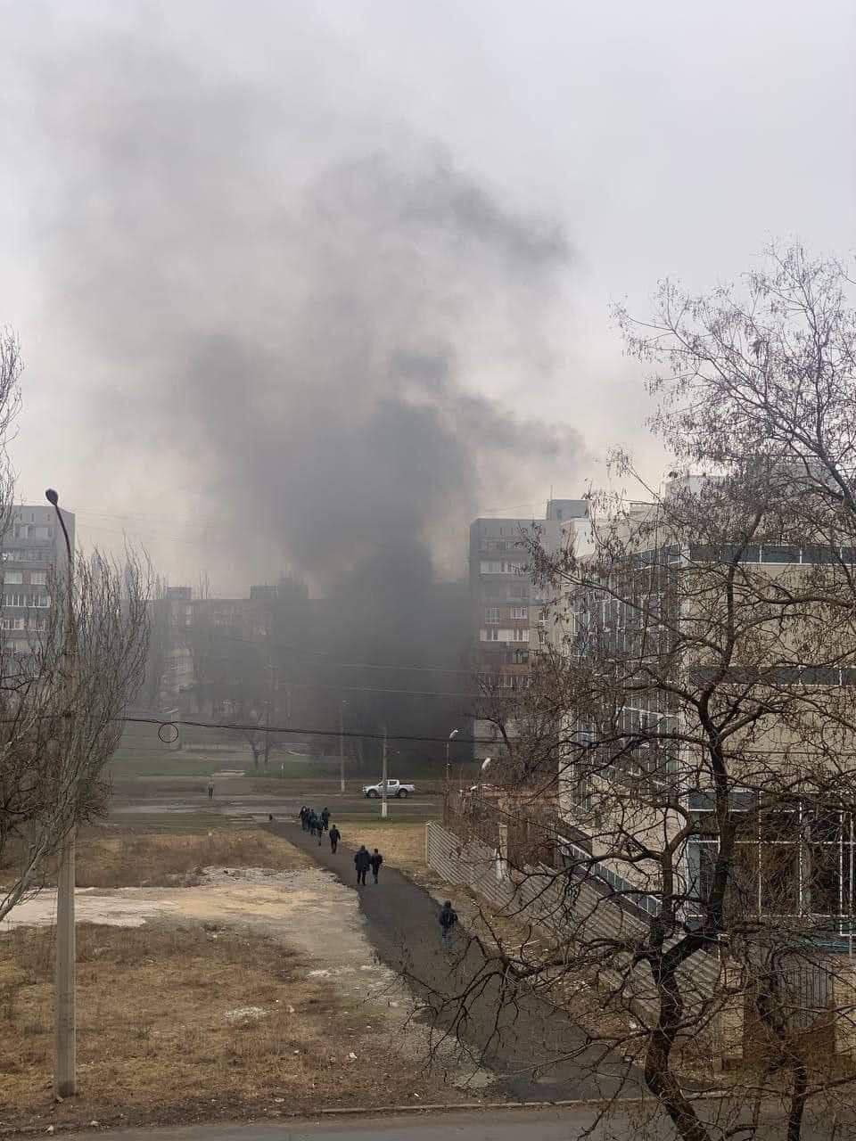 Sute de morți în orașul-port Mariupol, după ce armata rusă a distrus un cartier rezidențial: „Nici nu putem lua răniții de pe străzi”