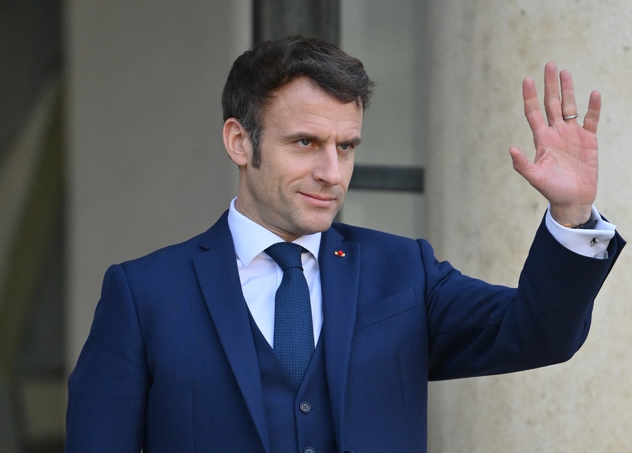 Emmanuel Macron anunță că va candida pentru un nou mandat la președinția Franței