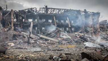 localitate bombardata in ucraina