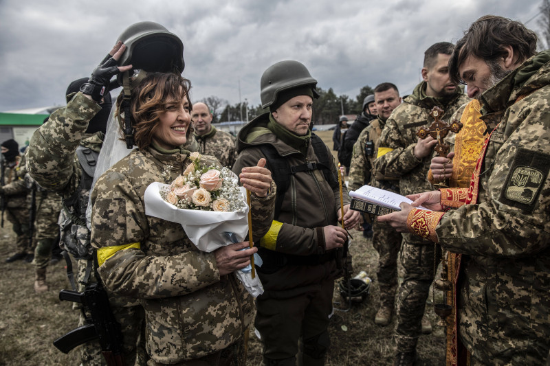Ucraina a înregistrat peste 10.600 de căsătorii de la începutul războiului