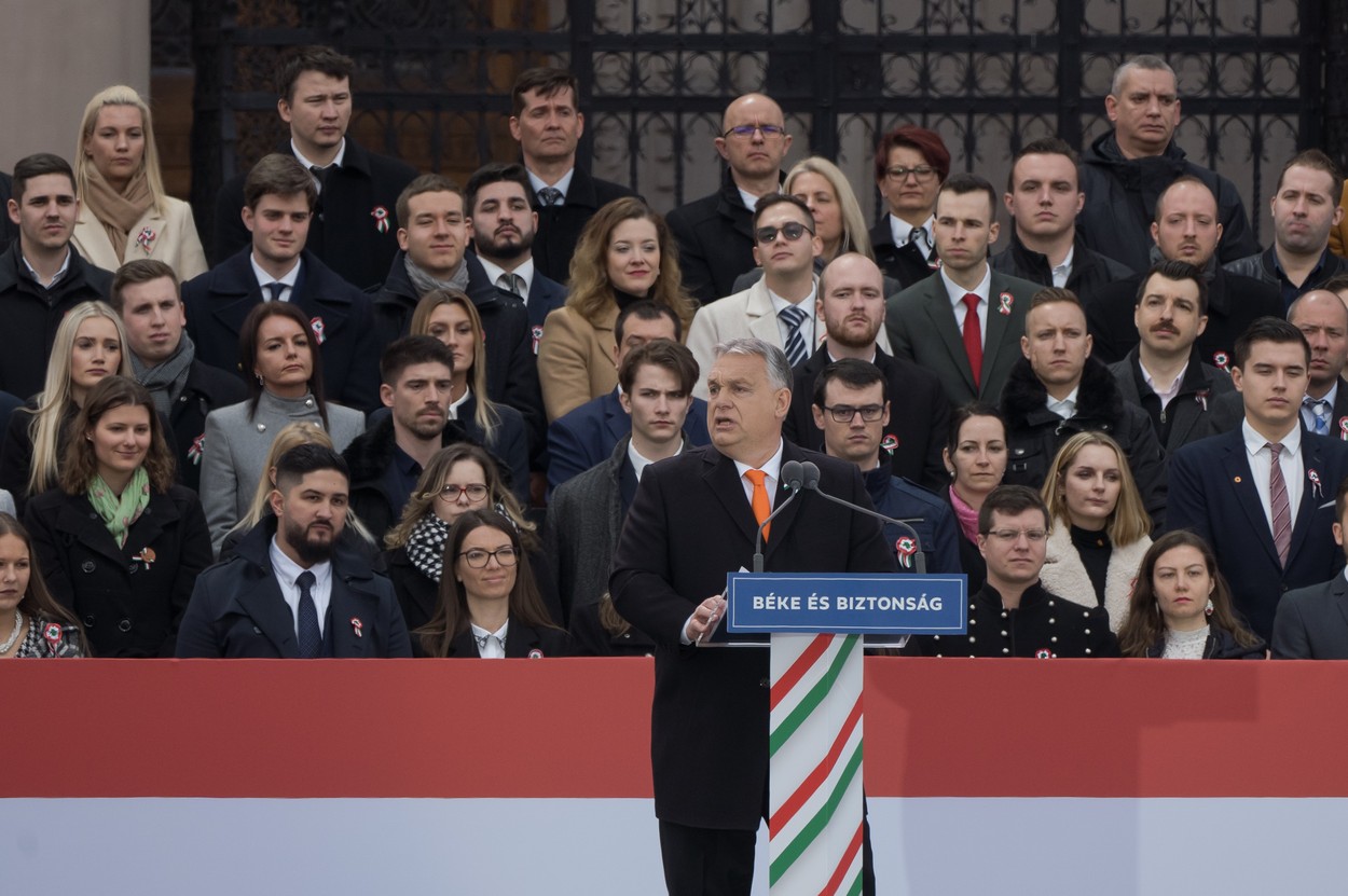 Viktor Orban, aflat în campanie electorală, acuză opoziția unită că vrea să atragă Ungaria în războiul din Ucraina