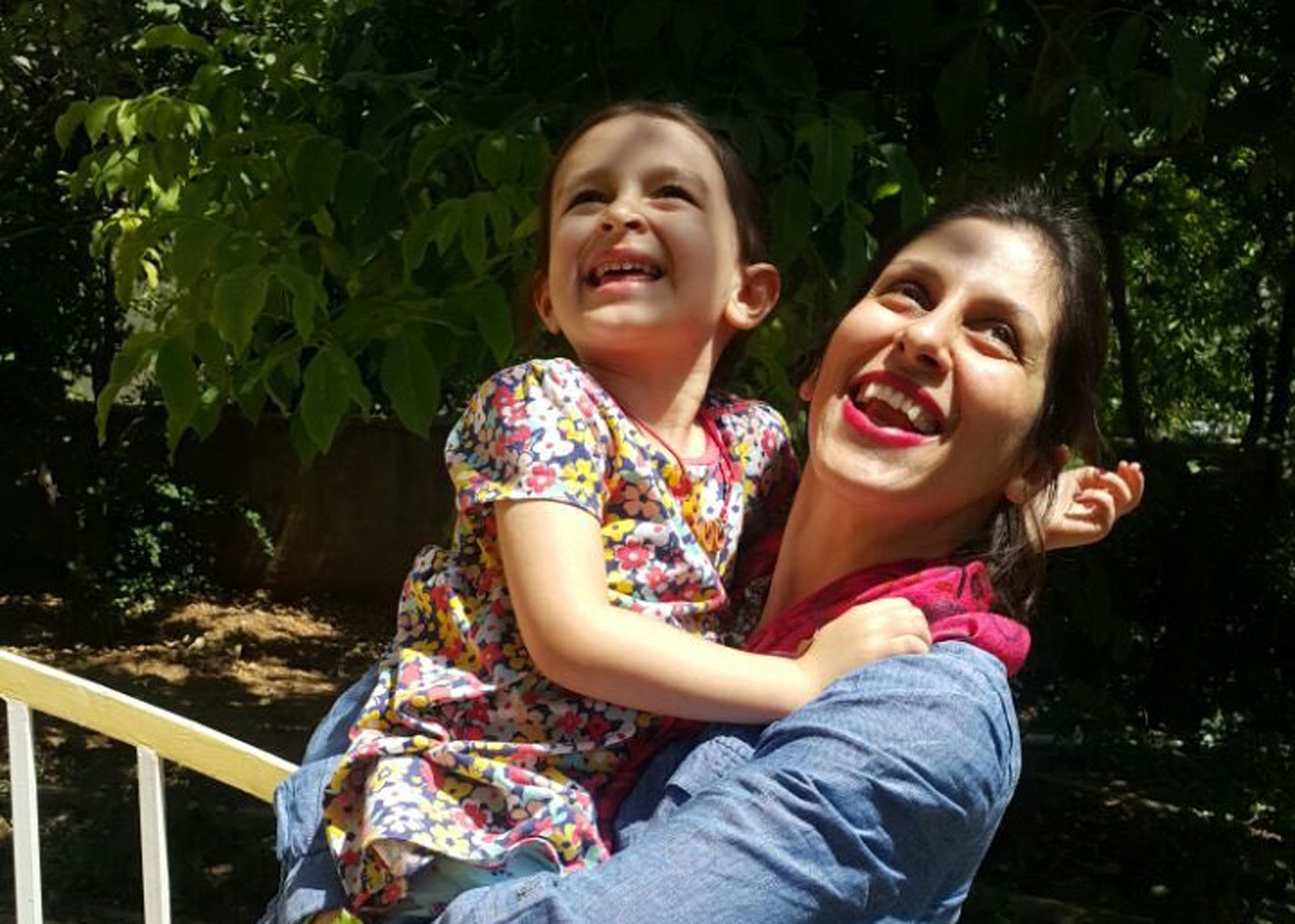 Doi britanici au fost eliberați de Iran după mai bine de cinci ani de detenție
