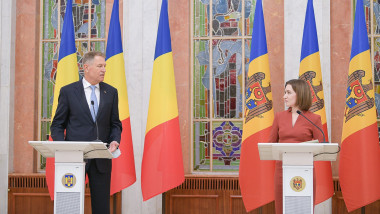 Klaus Iohannis și Maia Sandu, în timpul conferinței de presă comune la Chișinău.