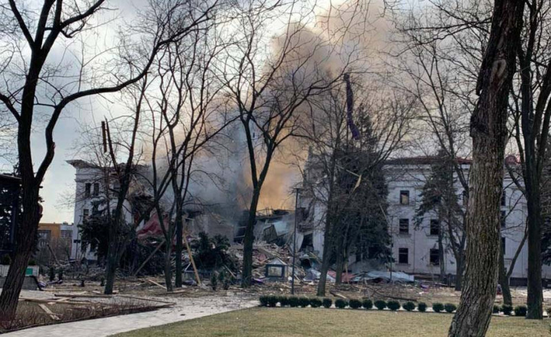 teatru mariupol 1