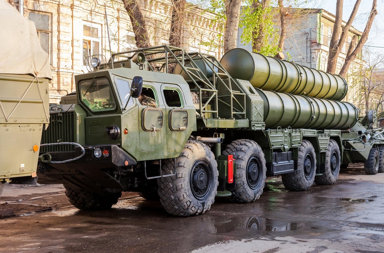 Slovacia, de acord în principiu să trimită Ucrainei sisteme de apărare antiaeriană S-300, de fabricație rusească