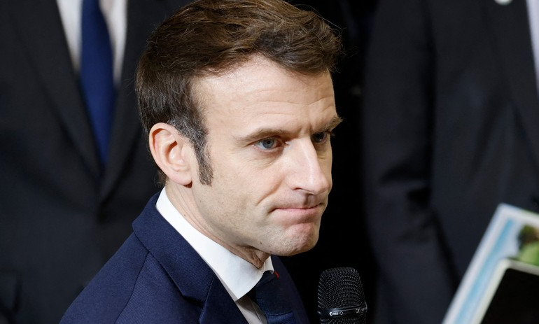 Macron nu regretă afirmaţia privind „moartea cerebrală” a NATO, vrea reconfigurarea apărării europene