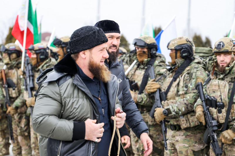 O mie de luptători ceceni sunt în drum spre Ucraina, transmite liderul cecen Ramzan Kadîrov