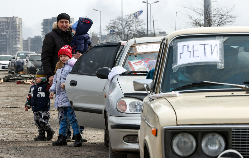 Humanitarian corridor from Mariupol, Ukraine