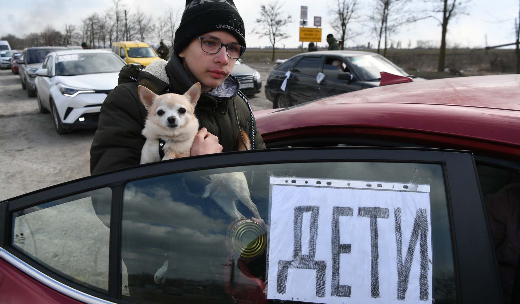 „Copii” - cuvântul magic cu ajutorul căruia ucrainenii speră să părăsească în viață iadul din Mariupol