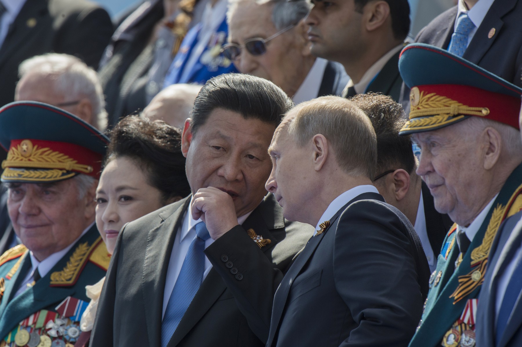 Politico: UE are „dovezi foarte sigure” că Beijingul se gândește să îi ofere ajutor militar Rusiei