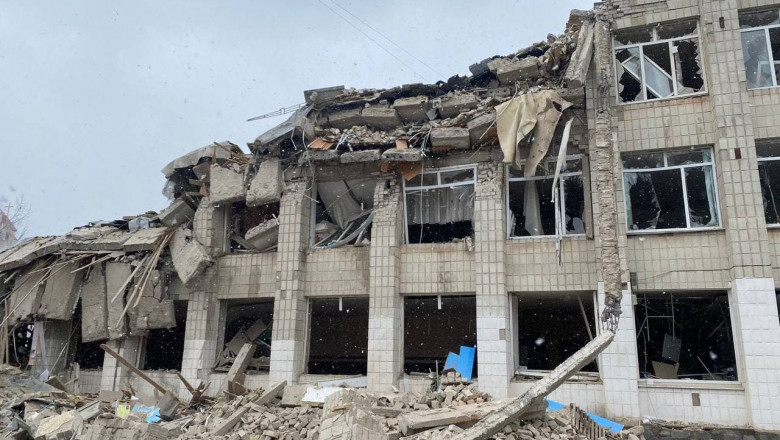 Clădire distrusă în Ucraina