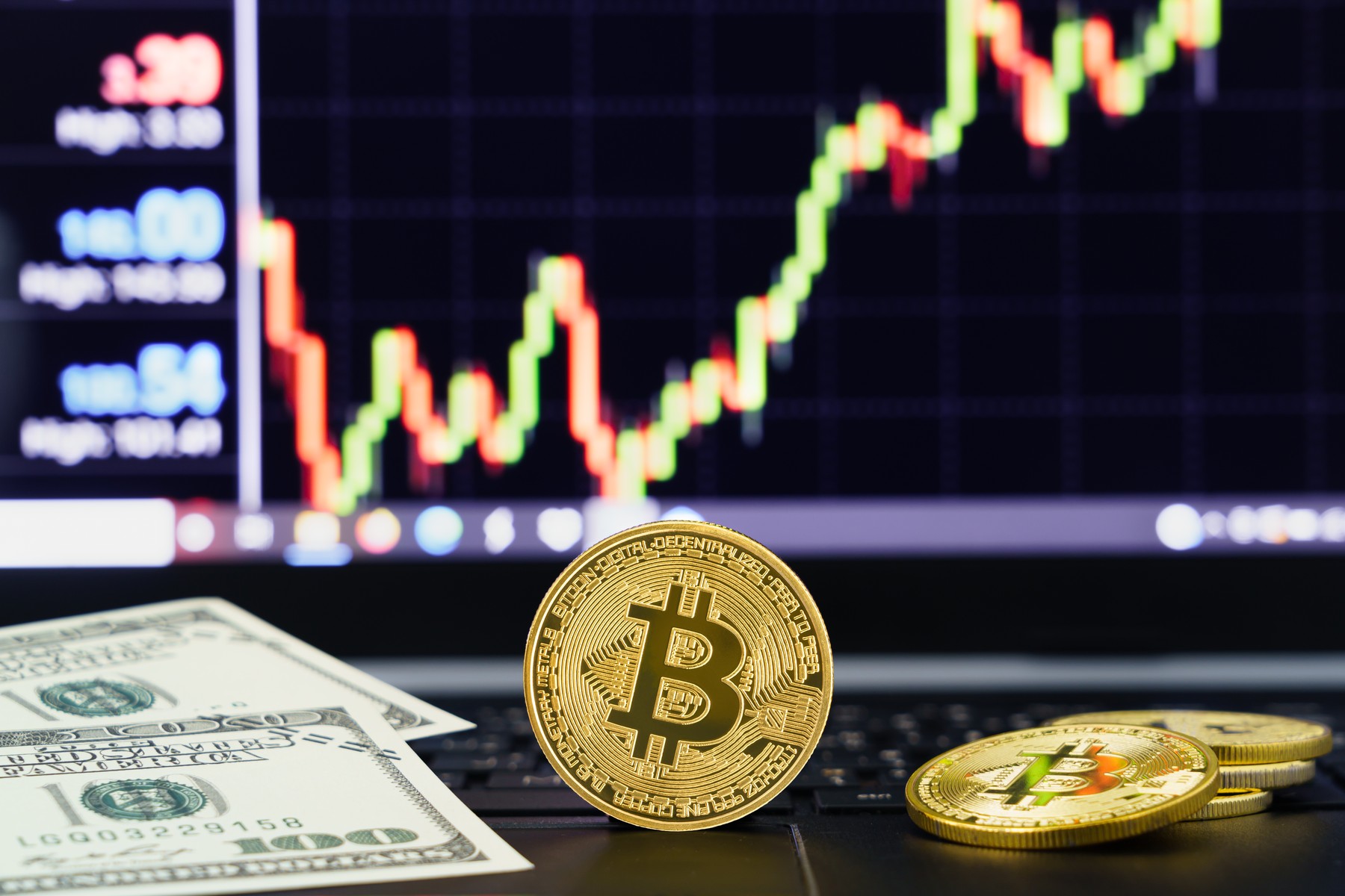 Bitcoin a depasit 100.000 de dolari. „Asistam la o schimbare de paradigma”