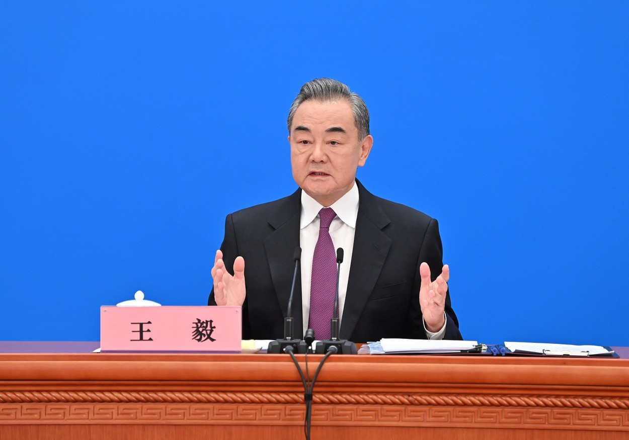 China vrea să „recalibreze” relația cu SUA, dar și să o „consolideze” pe cea cu Rusia în 2023